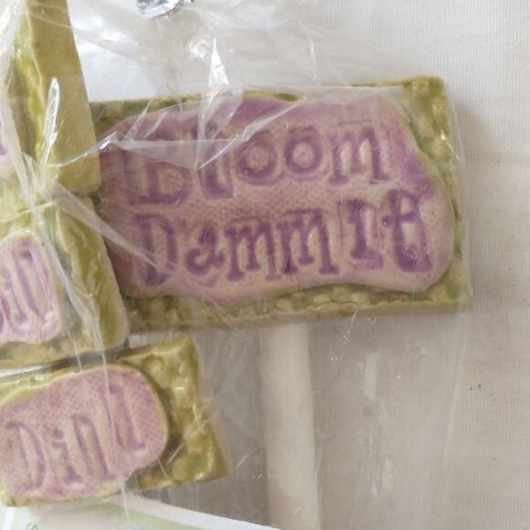 NWT Herb Plant Markers Stakes Garden Basil Dill Weeds Susan Levine Pottery NIP. - Picture 3 of 13